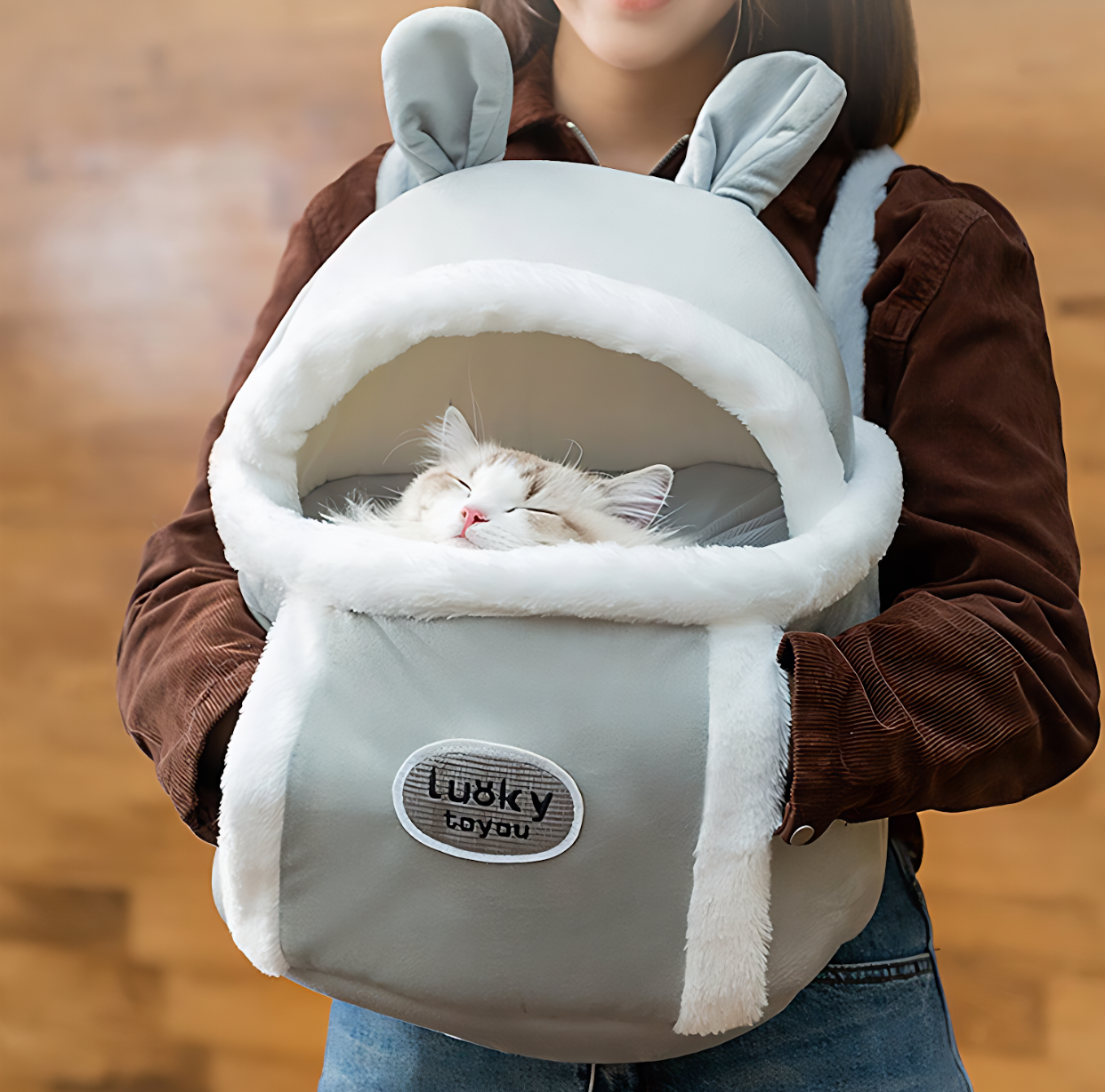 Travel Pet Carrier Bag; Breathable sling for small dogs and cats (5-10lbs)(Fluffy Bunny Gray)