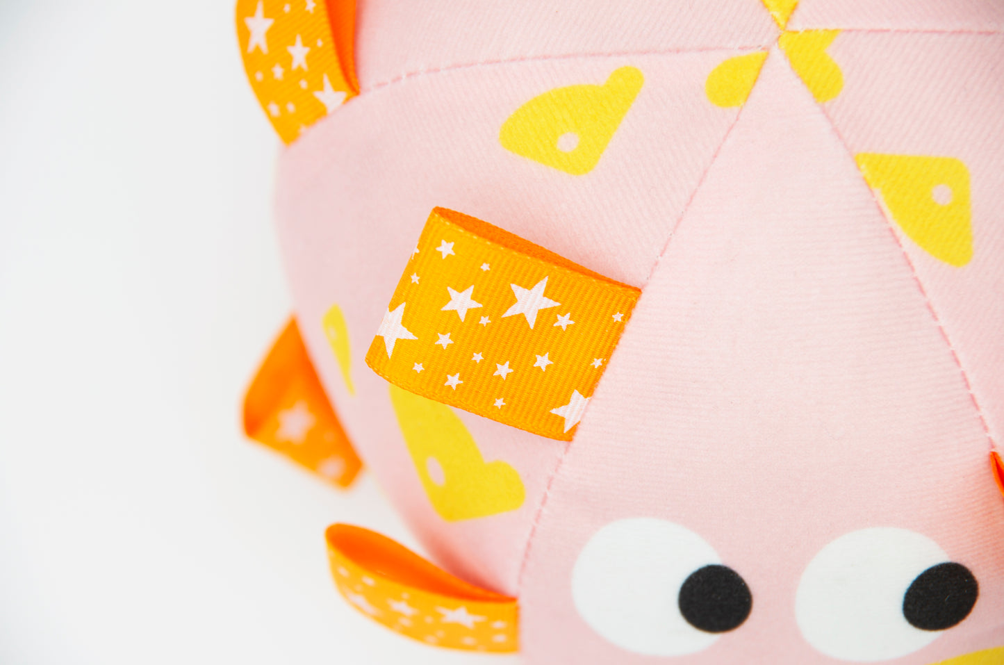 Big Eyed Grab Tabs Pup Ball Toy(Pink Mochi)