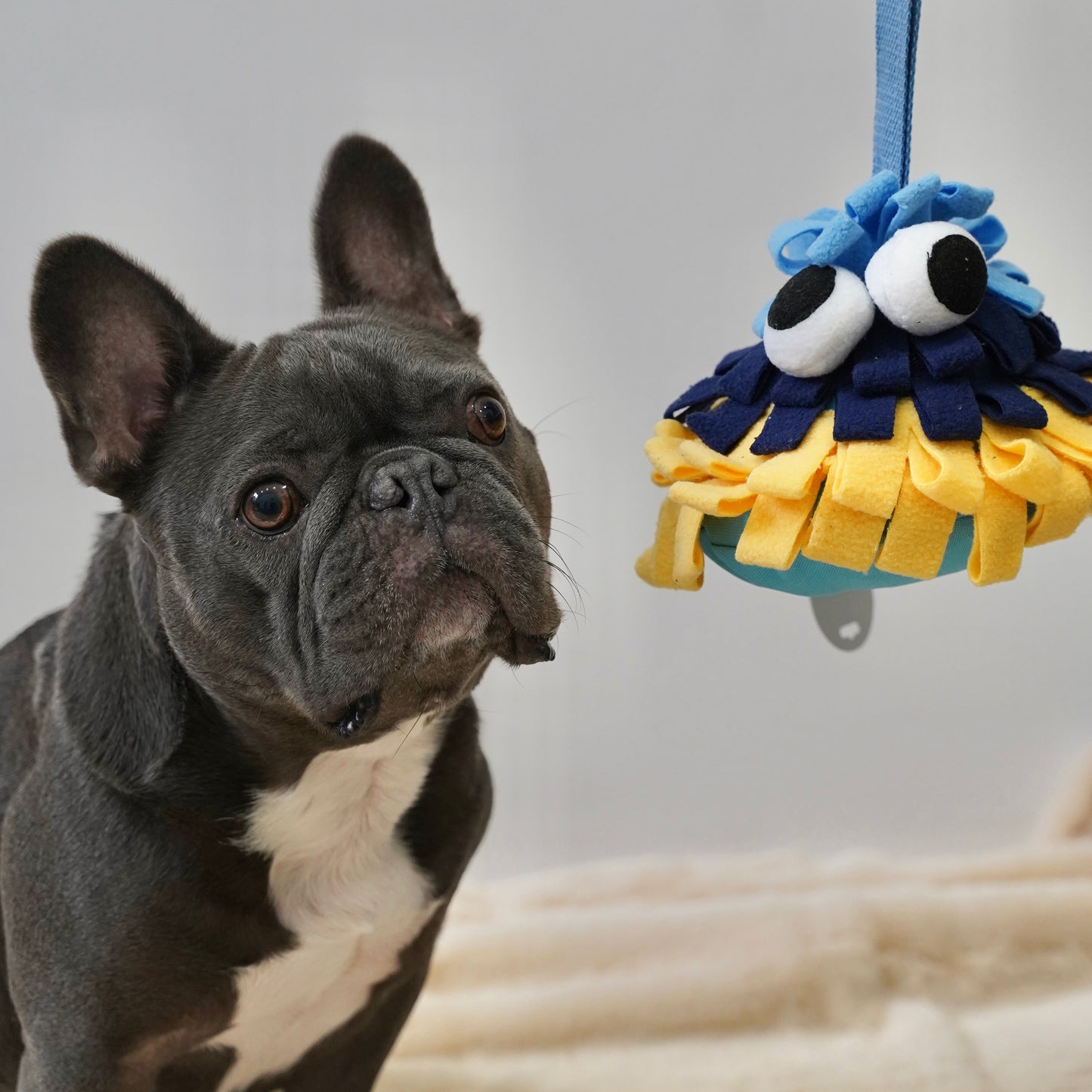 Snuffle Interactive Dog Toy, Christmas Tree Collection(Deep Blue)