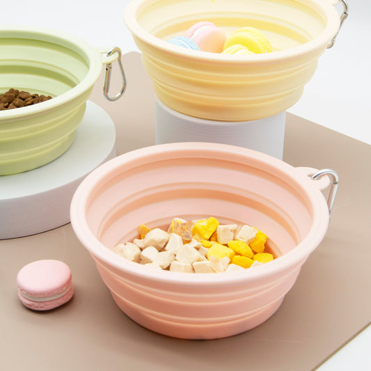 Collapsible Dog Bowls, Portable Travel Dog Bowl with Carabiner((Macaron Pink)