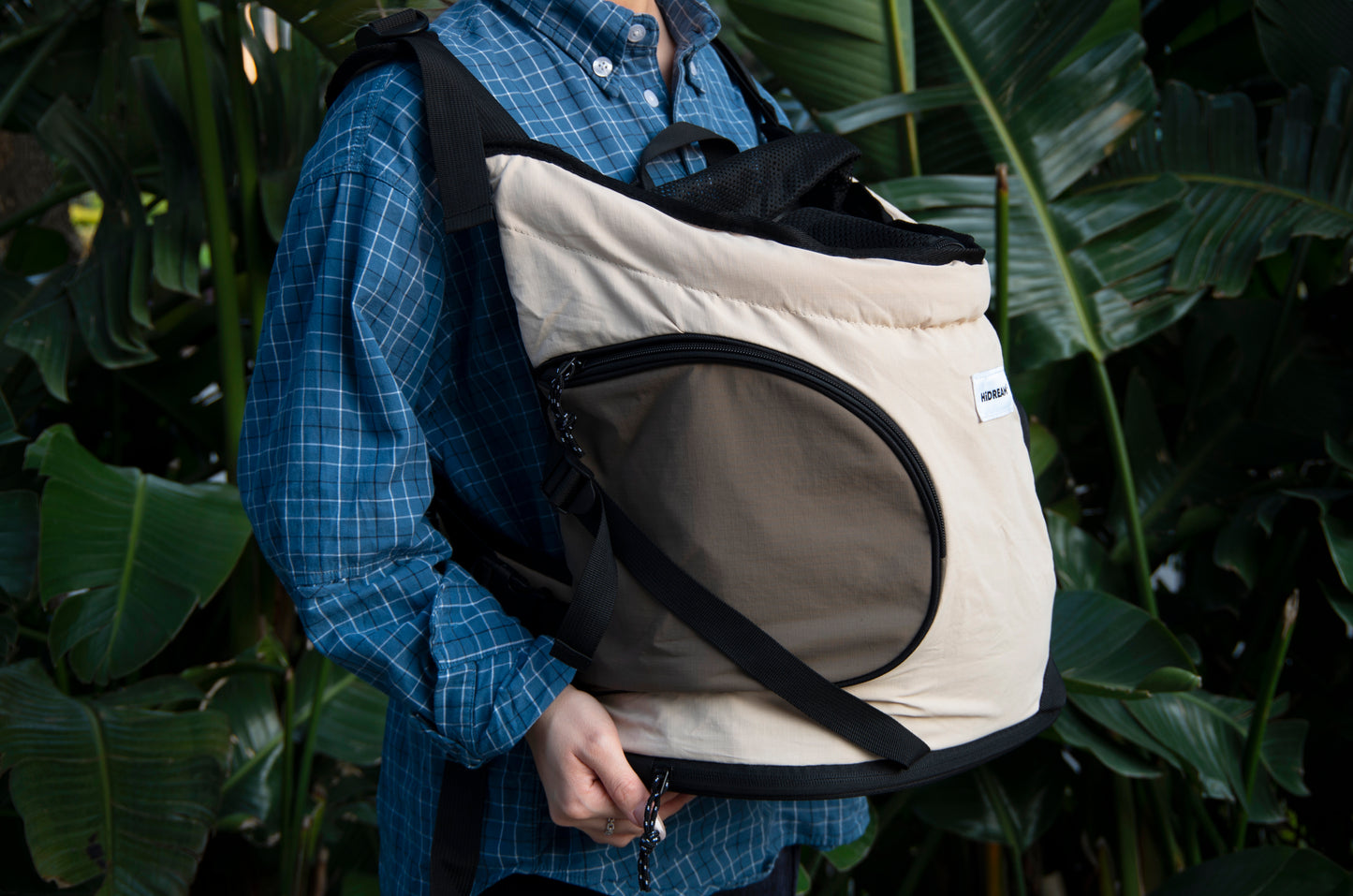 Breathable Canvas Dog Carrier Backpack, Forward Facing(Milk Brown)